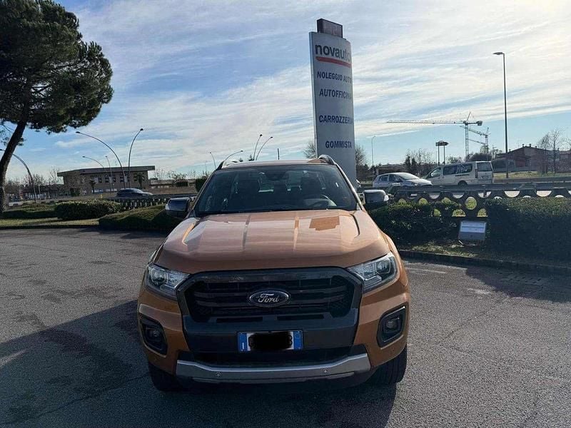 Usata Ford Ranger Wildtrack 213 CV (156 kW) 2022 Arancione Pick-up