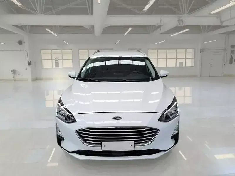Usata Ford Focus Business Edition 119 CV (87 kW) 2021 Station wagon