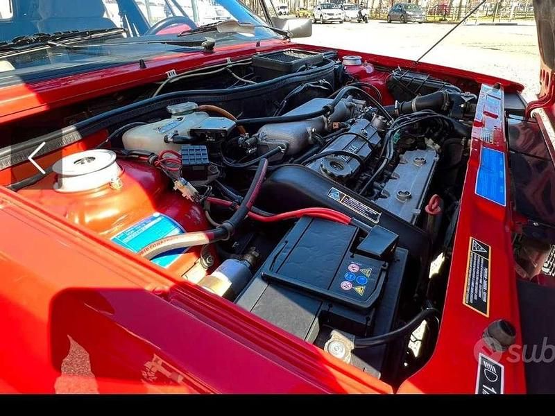 Usata Lancia Delta 140 CV (102 kW) 1989 Rosso Utilitaria