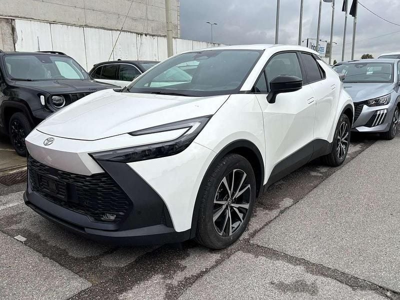 Bianco Nuova 2025 Toyota C-HR Eco SUV | 29.490 € (Super prezzo) - Immagine 1/4