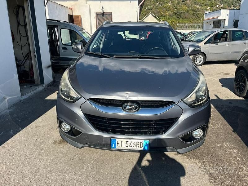 Usata Hyundai ix35 Xpossible 115 CV (84 kW) 2014 Grigio SUV