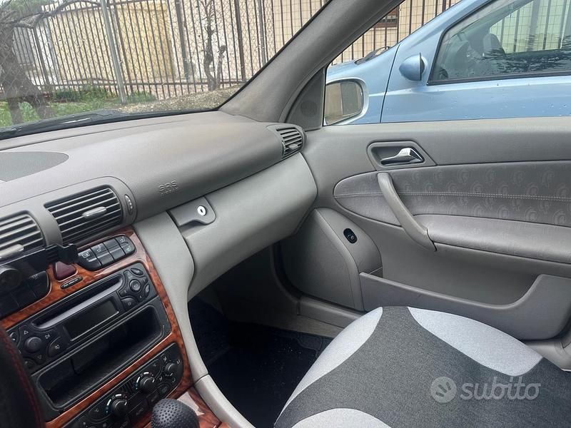 Usata Mercedes C220 2003