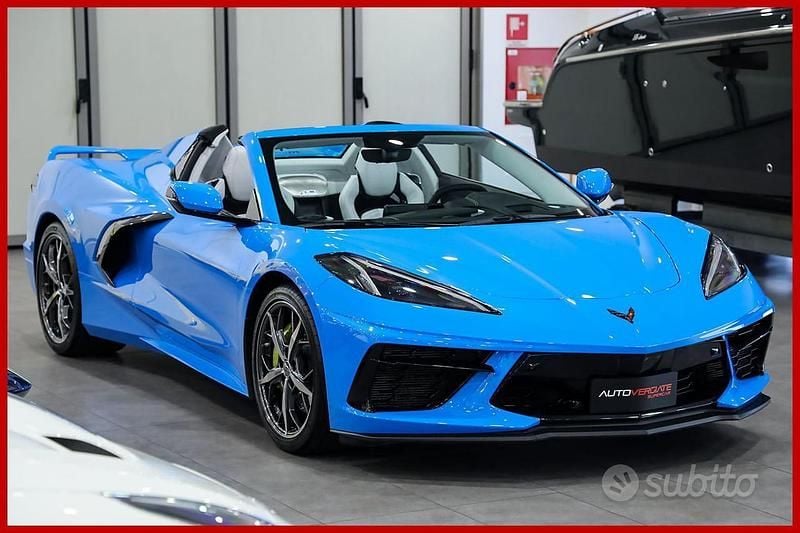 Usata Corvette C8 481 CV (353 kW) 2023 Rapid blue Cabrio