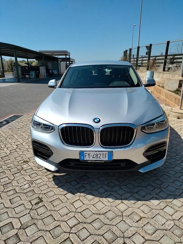 Usata BMW X4 190 CV (139 kW) 2019 Grigio SUV