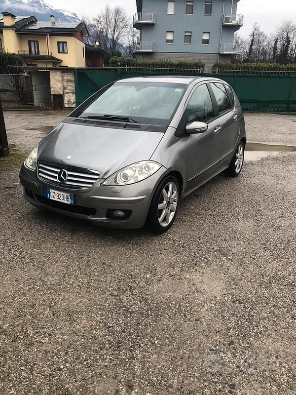 Usata Mercedes A180 2006 Grigio Utilitaria
