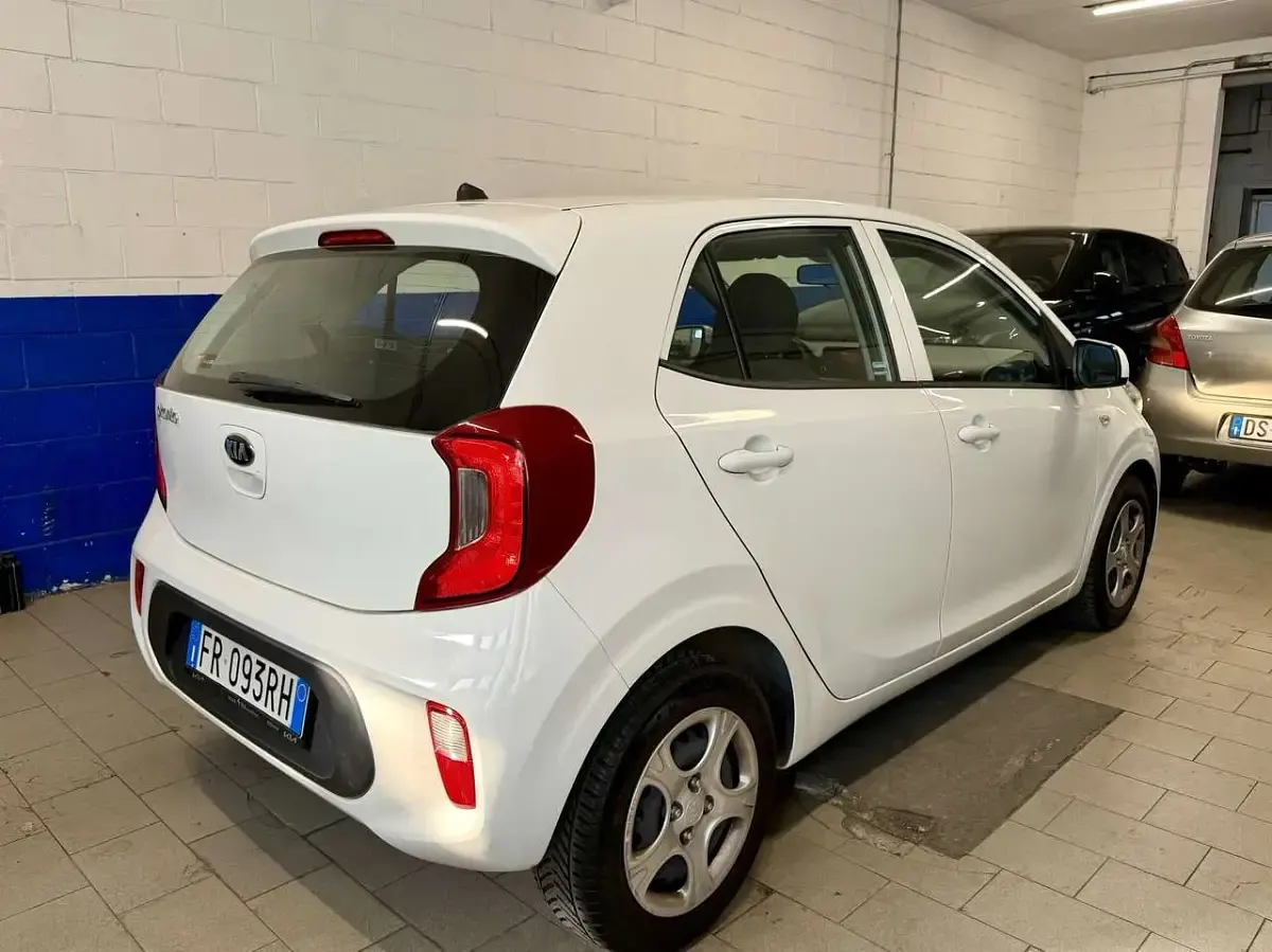 Usata Kia Picanto Premium 67 CV (49 kW) 2018 Other Utilitaria