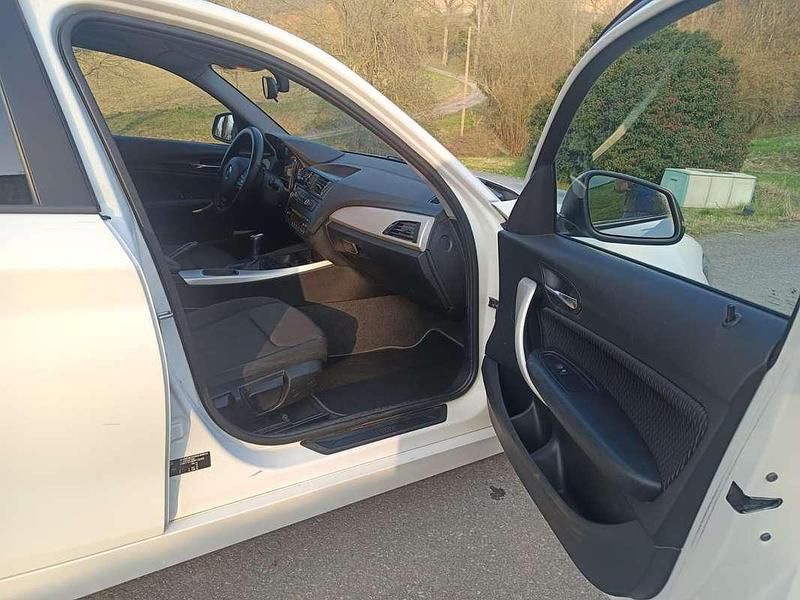 Usata BMW 114 Efficient Dynamics 95 CV (69 kW) 2015 Bianco Utilitaria