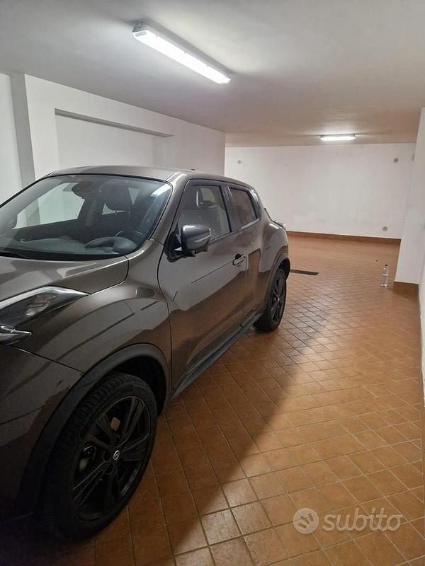 Usata Nissan Juke 110 CV (80 kW) 2019 Marrone SUV