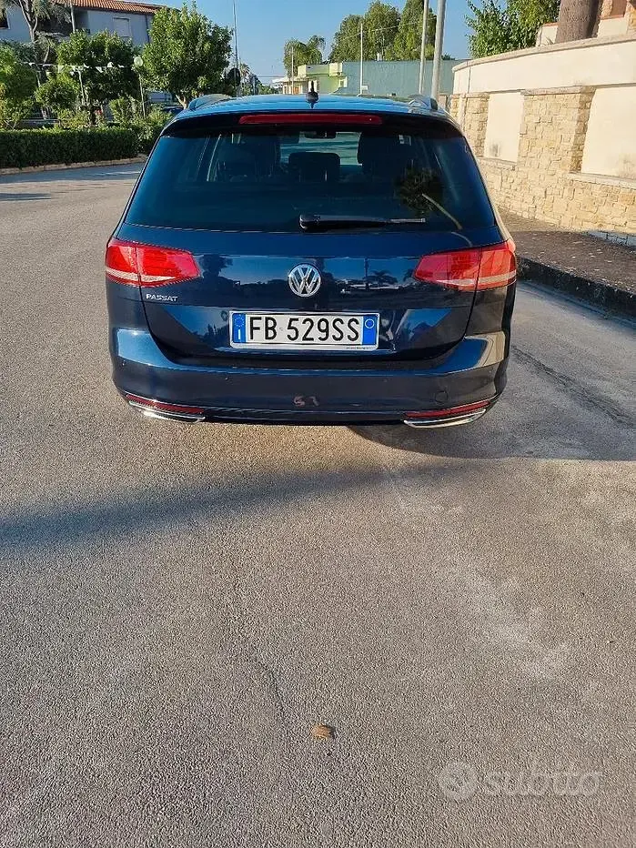 Usata VW Passat 120 CV (88 kW) 2015 Bluazzurro Station wagon