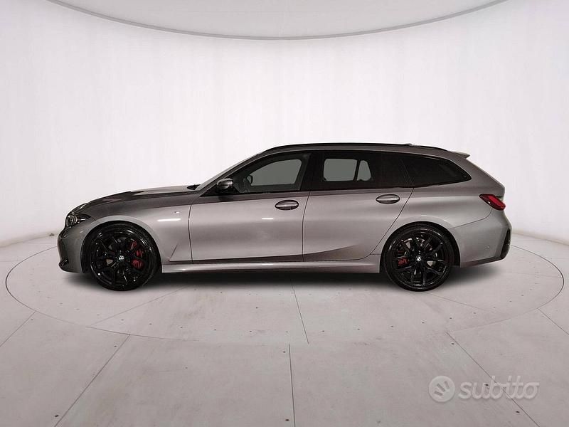 Usata BMW 320e M Sport 190 CV (139 kW) 2024 Grigio Station wagon