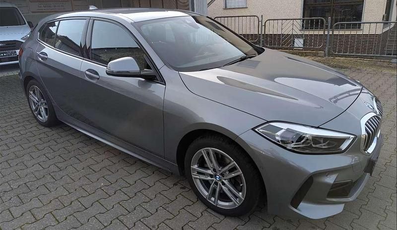 Usata BMW 120 M Sport 178 CV (130 kW) 2022 Grigio Utilitaria