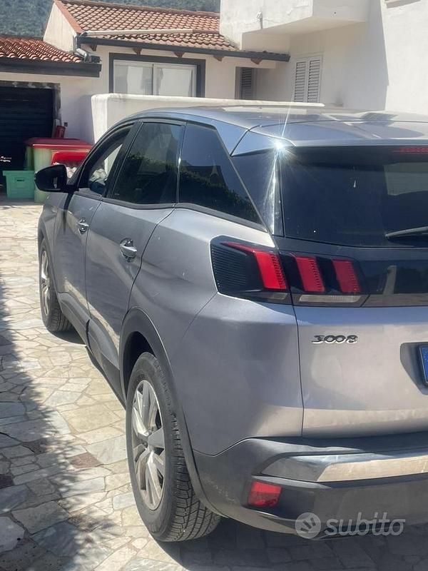 Usata Peugeot 3008 2016 Grigio Station wagon