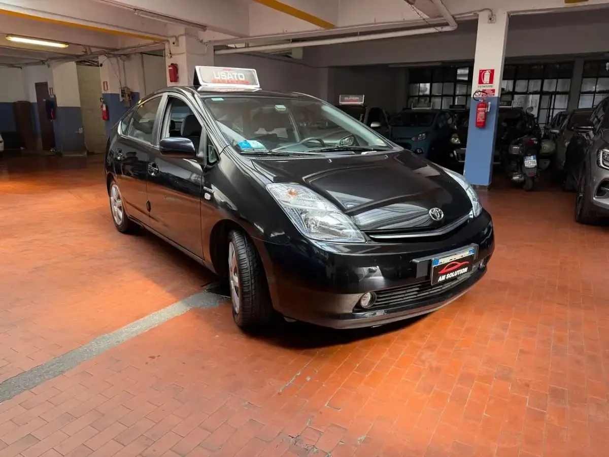 Usata Toyota Prius 77 CV (56 kW) 2007 Nero Utilitaria