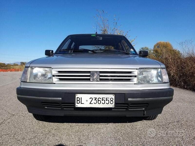 Argento Usata 1989 Peugeot 309 Due volumi | 3990 € - Immagine 1/4