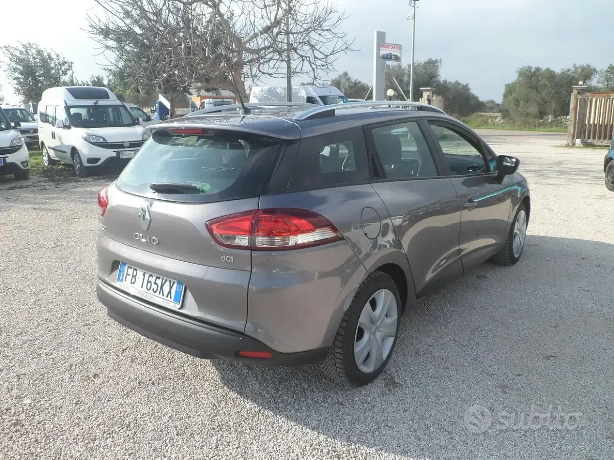 Usata Renault Clio 90 CV (66 kW) 2015 Bianco Station wagon