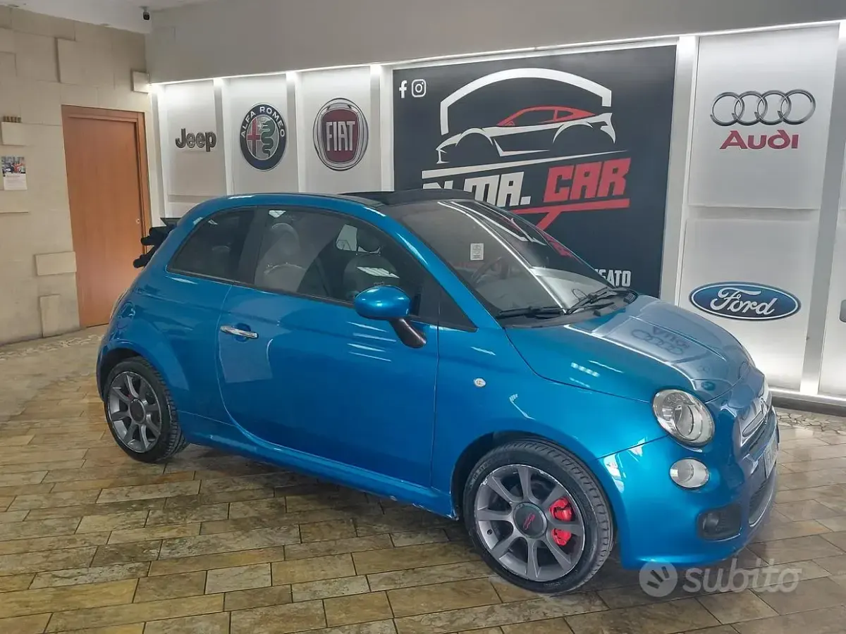 Usata Fiat 500C 105 CV (77 kW) 2015 Blu Cabrio
