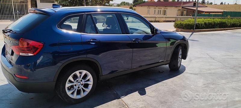 Usata BMW X1 116 CV (85 kW) 2014 Blu/azzurro SUV