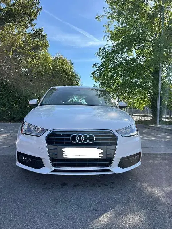 Usata Audi A1 Sportback Ambiente 82 CV (60 kW) 2017 Bianco Utilitaria
