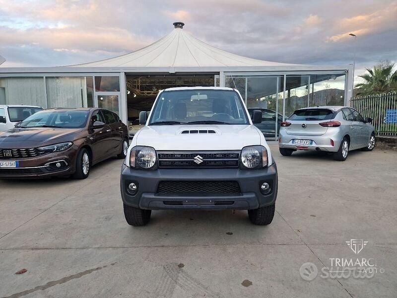 Usata 2017 Suzuki Jimny SUV | 18.000 € (Molto cara) - Immagine 1/4