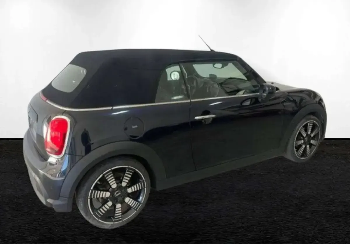 Usata Mini Cooper Cabriolet 136 CV (100 kW) 2024 Other Cabrio