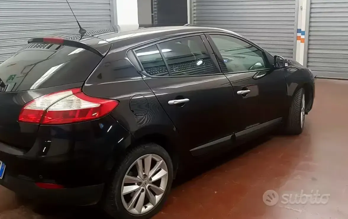 Usata Renault Mégane 110 CV (80 kW) 2009 Nero Berlina