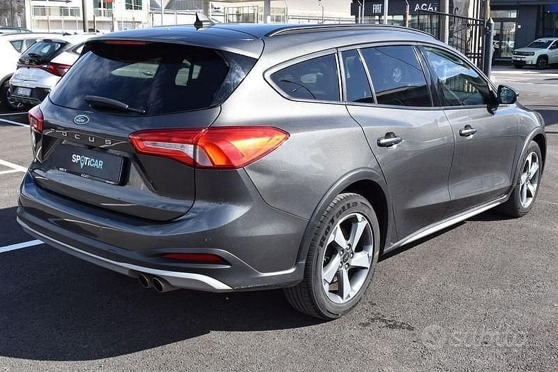 Usata Ford Focus Active 120 CV (88 kW) 2020 Grigio Station wagon