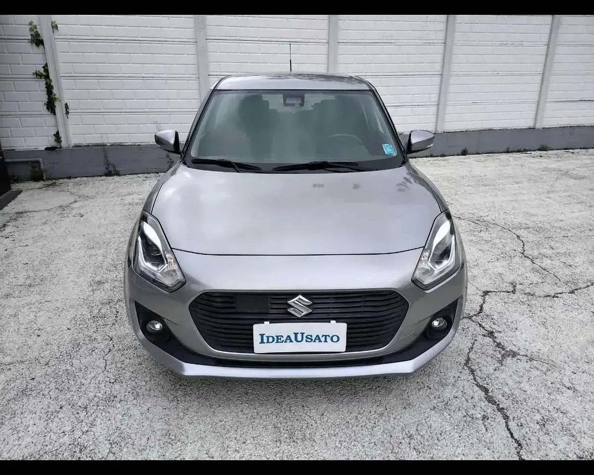 Usata Suzuki Swift 90 CV (66 kW) 2017 Argento Utilitaria