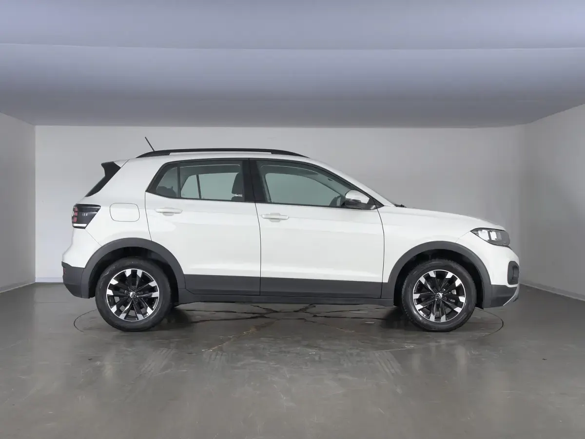 Usata VW T-Cross Style 95 CV (69 kW) 2023 Ascot grey SUV