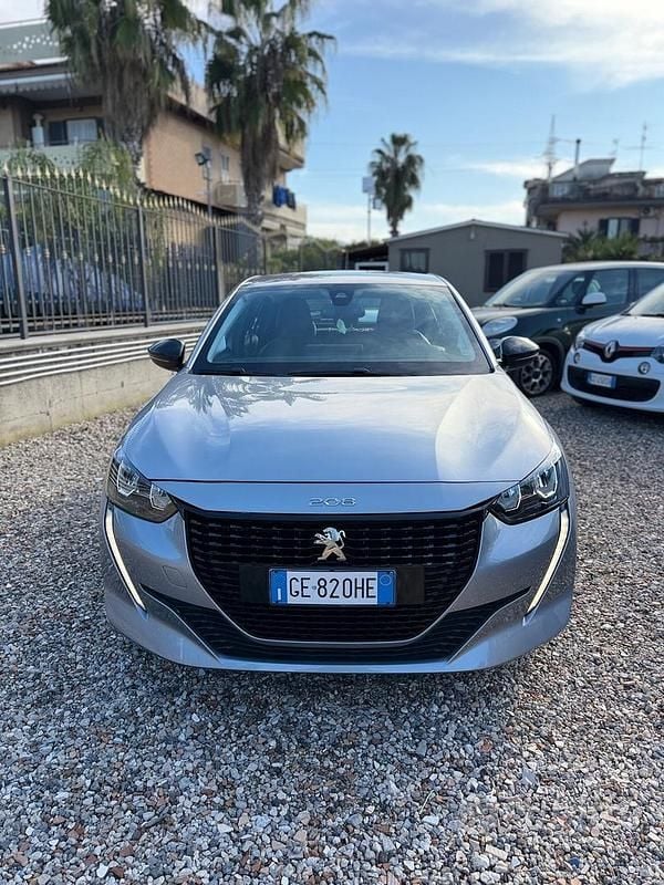 Usata Peugeot 208 GT 101 CV (74 kW) 2021 Grigio Utilitaria