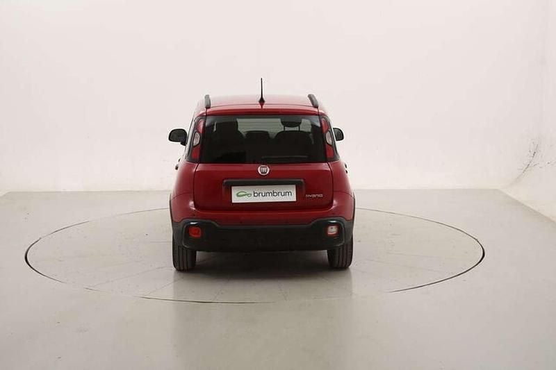 Usata Fiat Panda Cross Cross 71 CV (52 kW) 2025 Rosso Utilitaria