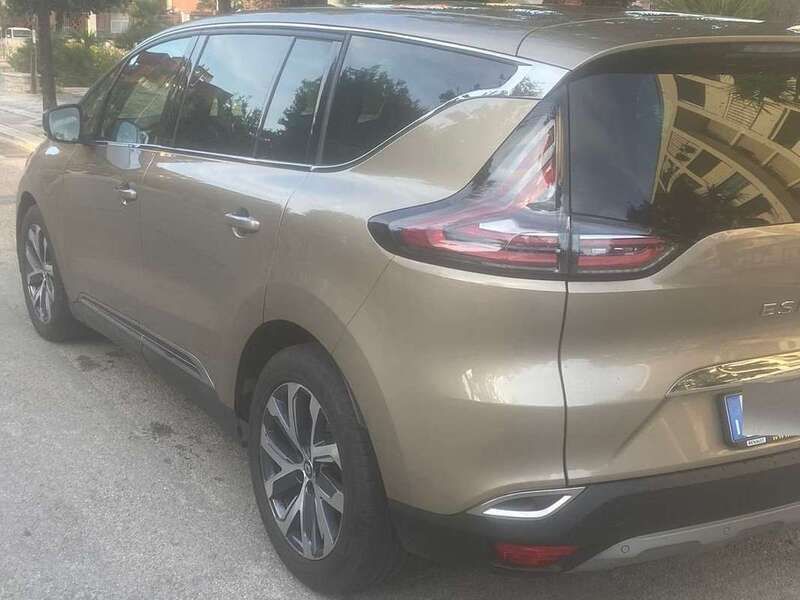 Oro Usata 2016 Renault Espace Intens Monovolume | 18.000 € (Buon prezzo) - Immagine 1/4
