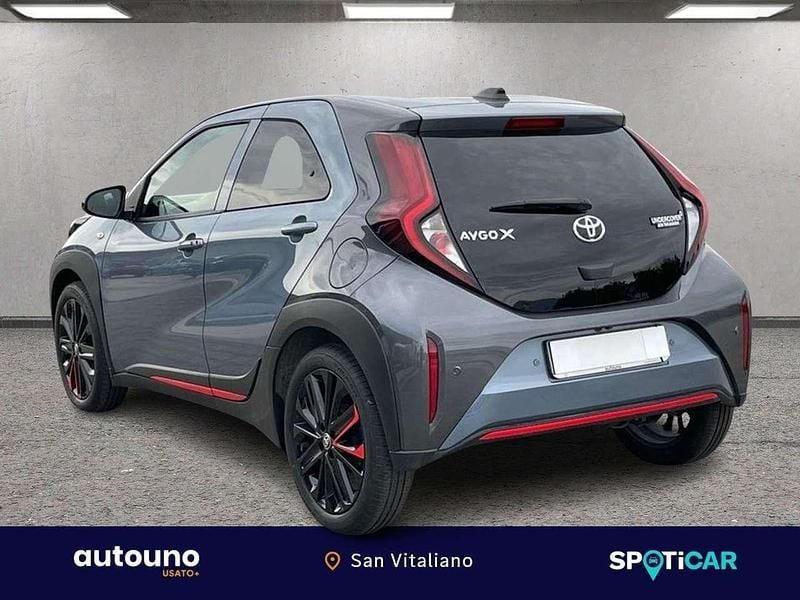 Usata Toyota Aygo X Limited 72 CV (52 kW) 2023 Verde SUV