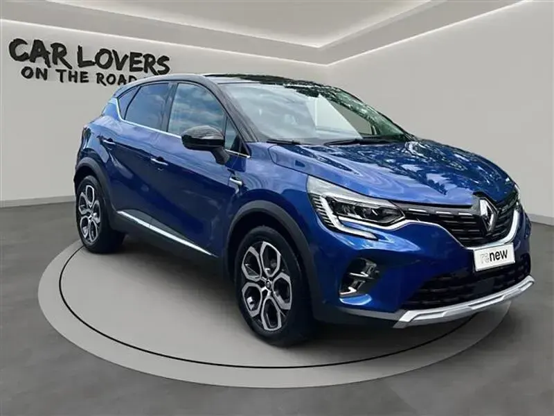 Käytetty Renault Captur Techno 101 HP (74 kW) 2023 Sininen Katumaasturi