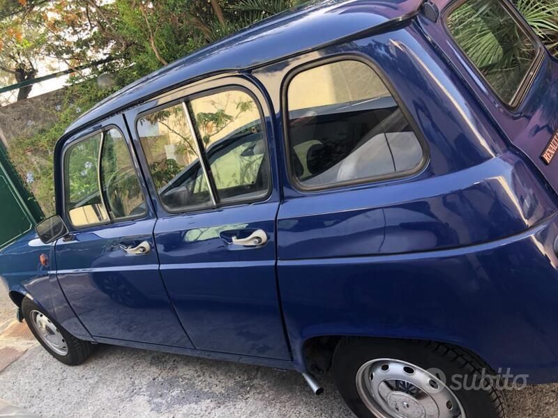 Usata Renault R4 34 CV (25 kW) 1984 Blu