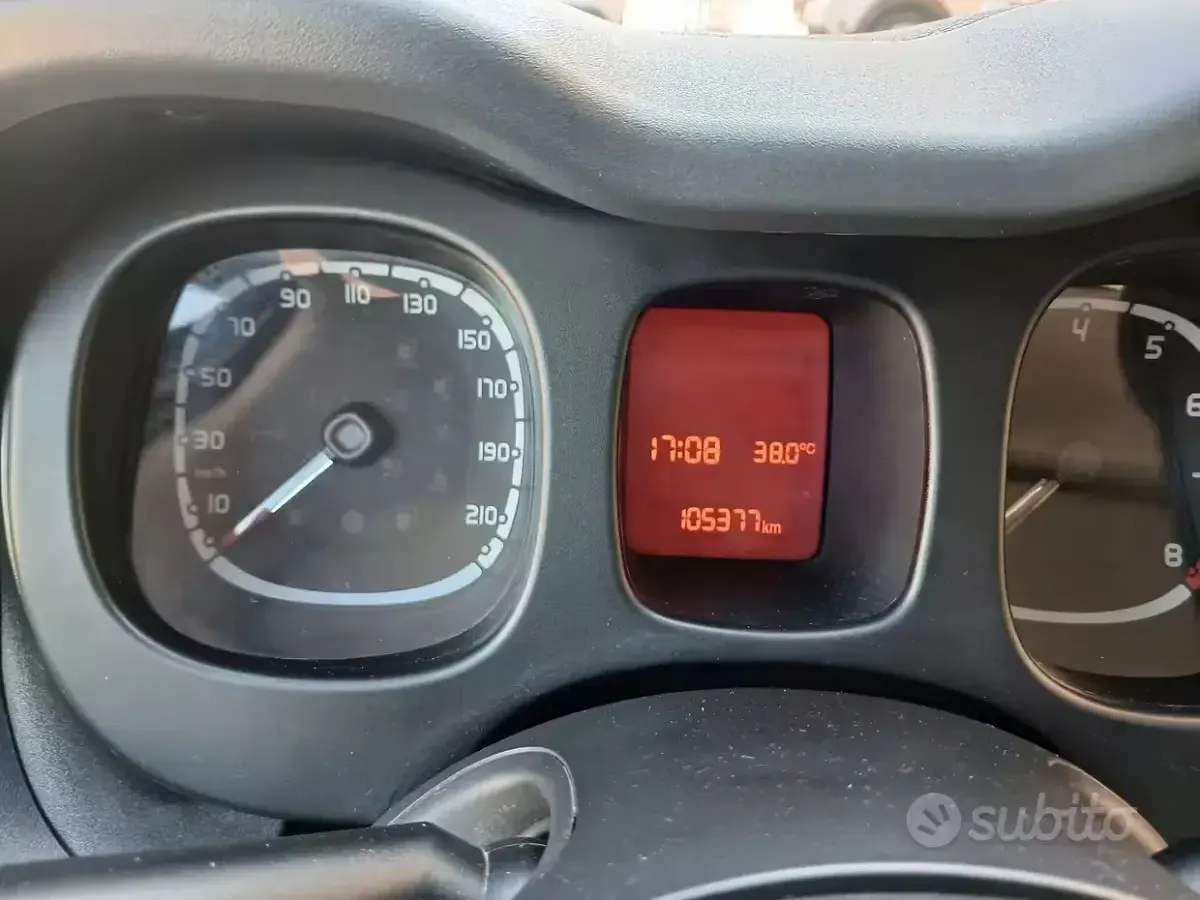 Usata Fiat Panda Lounge 69 CV (50 kW) 2018 Grigio Utilitaria