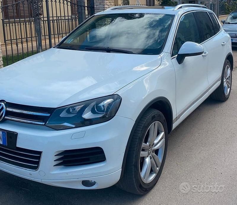 Usata VW Touareg Executive 204 CV (150 kW) 2013 Bianco SUV