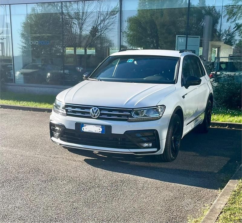 Usata VW Tiguan R-line 150 CV (110 kW) 2019 Bianco SUV