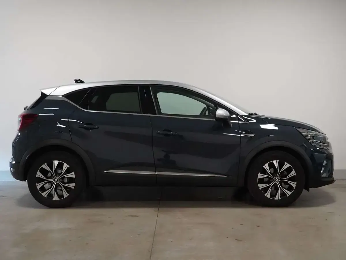 Usata Renault Captur Techno 91 CV (66 kW) 2023 Blu/azzurro SUV
