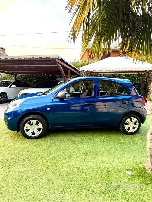 Usata Nissan Micra 2015 Blu Utilitaria