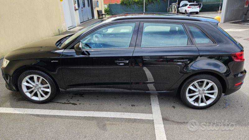 Usata 2015 Audi A3 Sportback g-tron Ambition Tre volumi | 10.800 € (Ottimo prezzo) - Immagine 1/4