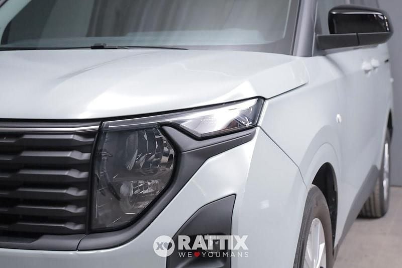 Usata Ford Tourneo Courier Titanium 125 CV (91 kW) 2024 Grigio Monovolume