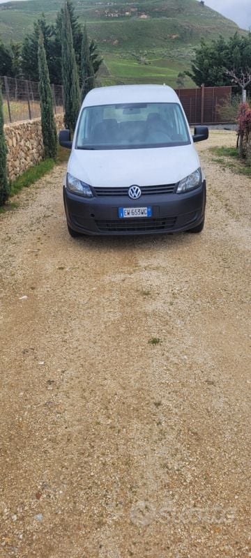 Bianco Usata 2014 VW Caddy Monovolume | 8000 € (Buon prezzo) - Immagine 1/4