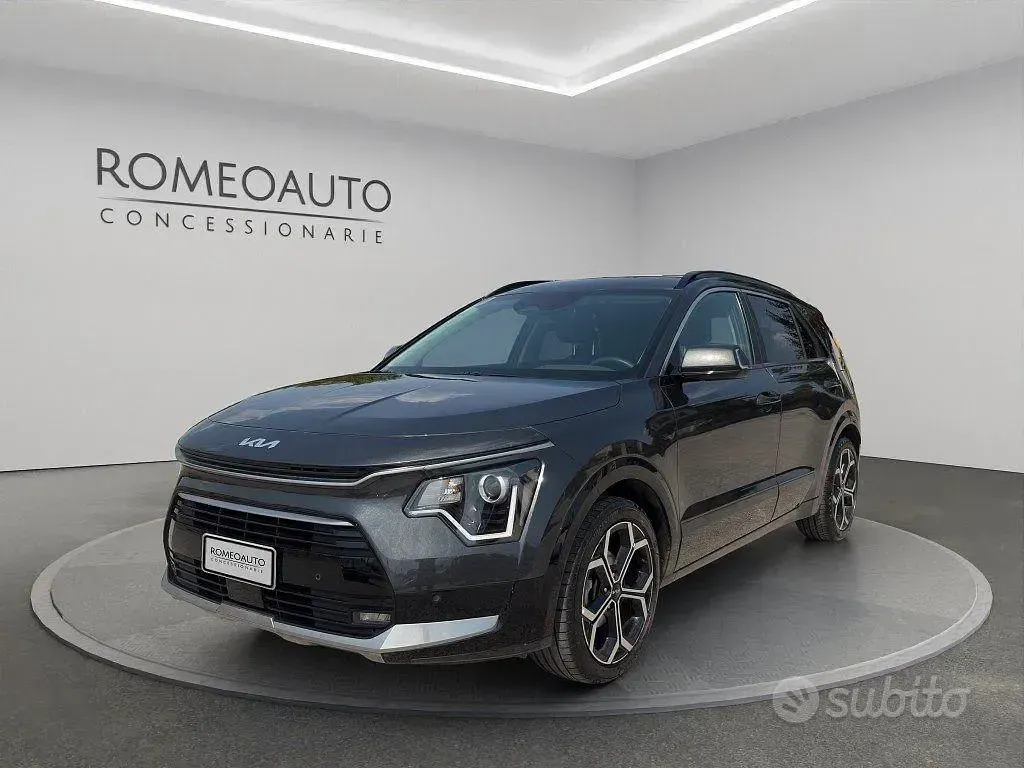 Usata Kia Niro Style 105 CV (77 kW) 2023 Grigio SUV