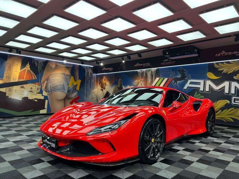 Rosso Usata 2022 Ferrari F8 Coupé | 319.999 € - Immagine 1/4