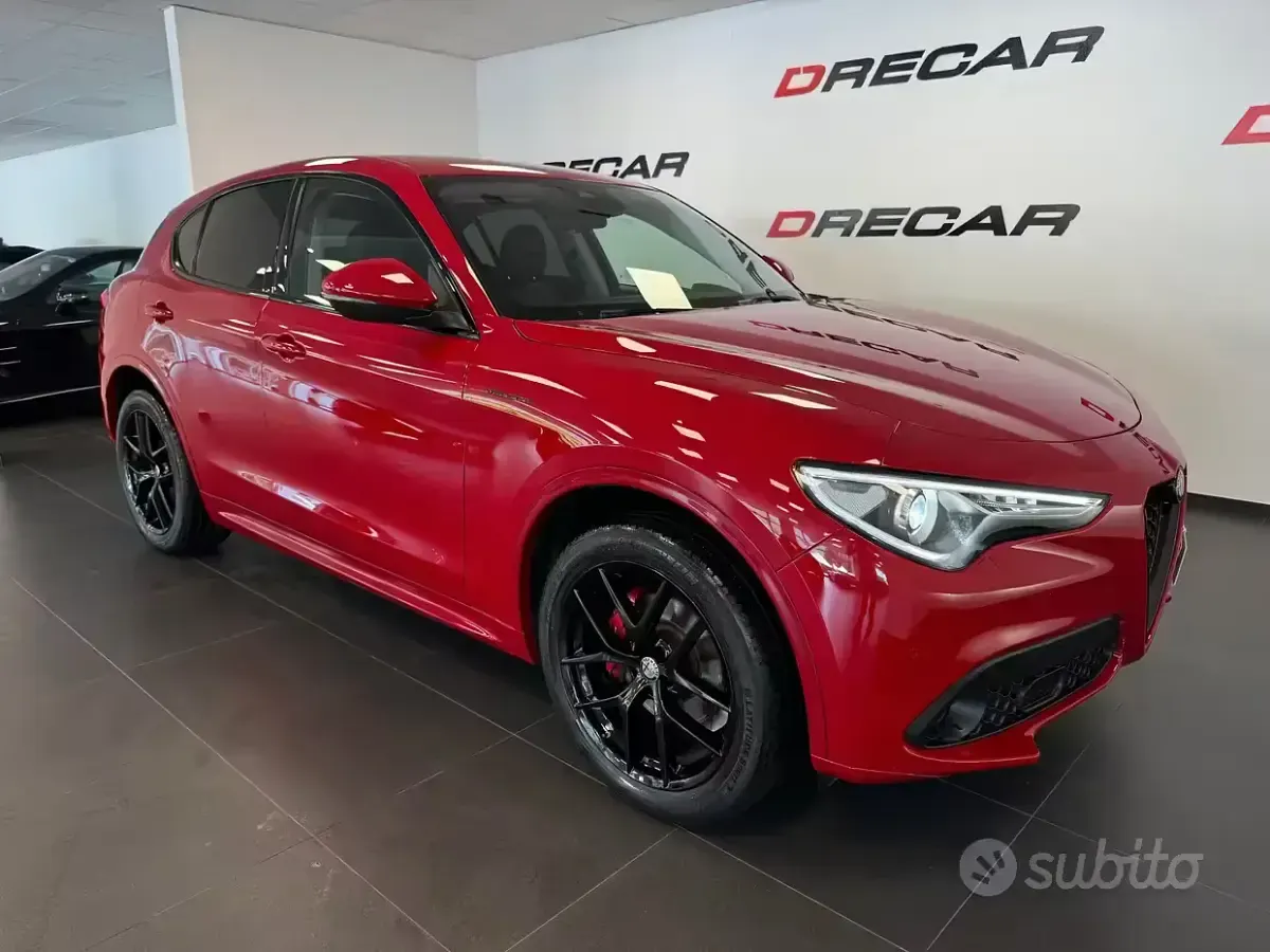 Usata Alfa Romeo Stelvio Executive 210 CV (154 kW) 2017 Rosso SUV