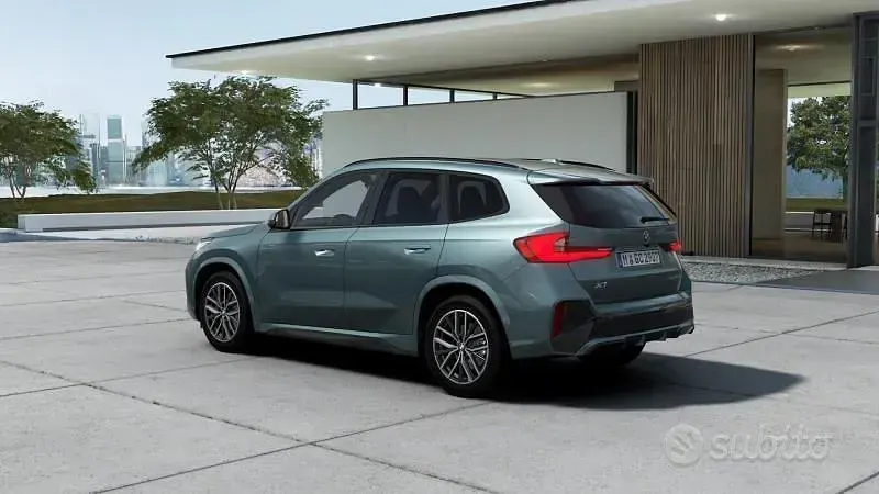 Nuova BMW X1 M Sport 150 CV (110 kW) 2026 Verde SUV