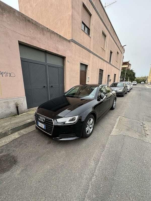 Usata Audi A4 Design 150 CV (110 kW) 2018 Berlina