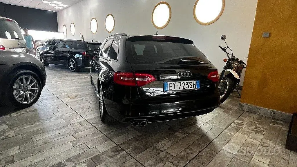 Usata Audi A4 S-Line 150 CV (110 kW) 2015 Nero Station wagon