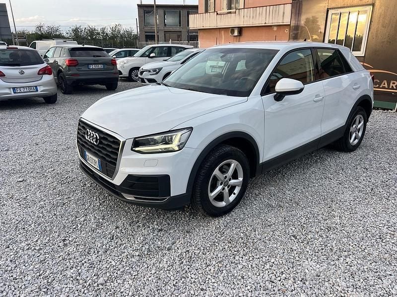 Usata Audi Q2 150 CV (110 kW) 2020 Bianco SUV