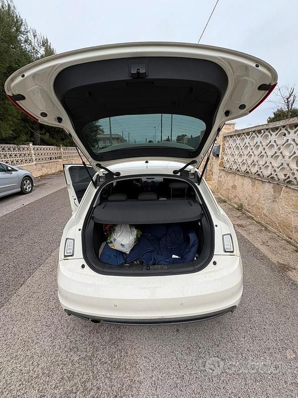 Usata Audi A1 S-Line 90 CV (66 kW) 2013 Bianco Utilitaria